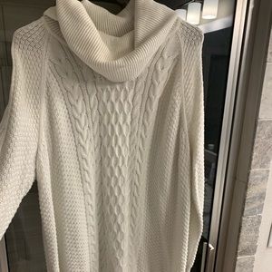 White sweater Michael Kors size XL